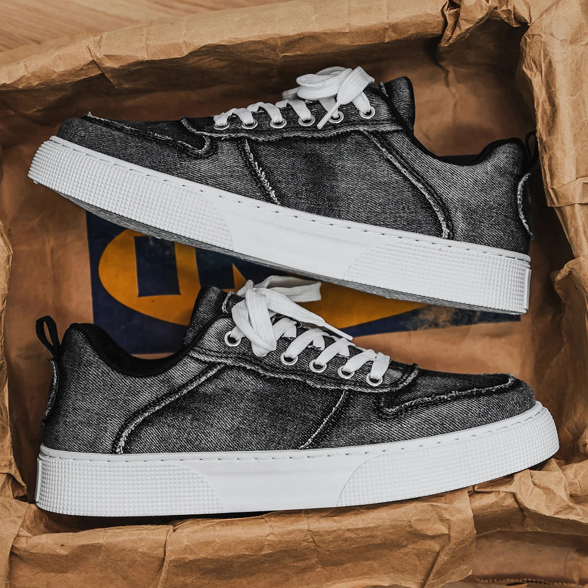 Brooklyn Fade Sneakers