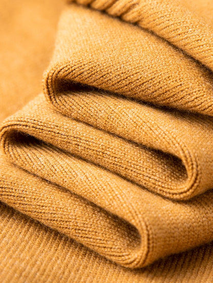 Monte Carlo Linen V-Neck