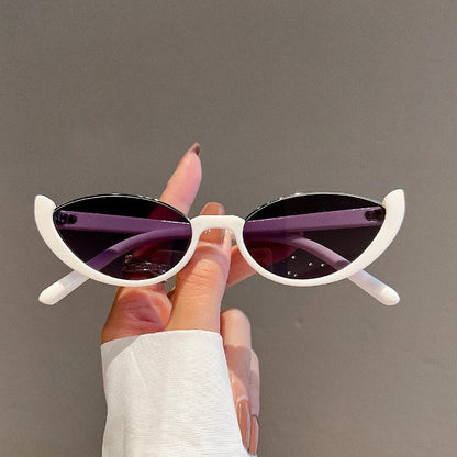 Vittoria Chic Shades - Axel Ross