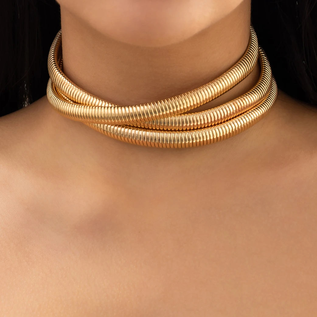 Nyx Spiral Choker